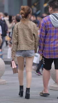 [TP-971GF]街拍极品之仪态万端的热裤美丽女孩