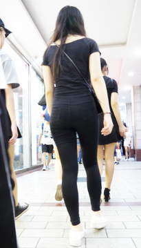 [SP-420JD]街拍貌若天仙的黑色紧身裤窈窕美女