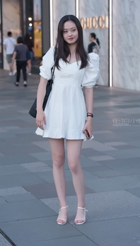 甜美的白裙美眉，仙姿玉色 XL504